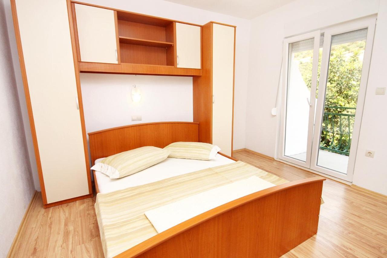 Apartments By The Sea Drvenik Donja Vala, Makarska - 6701 Buitenkant foto