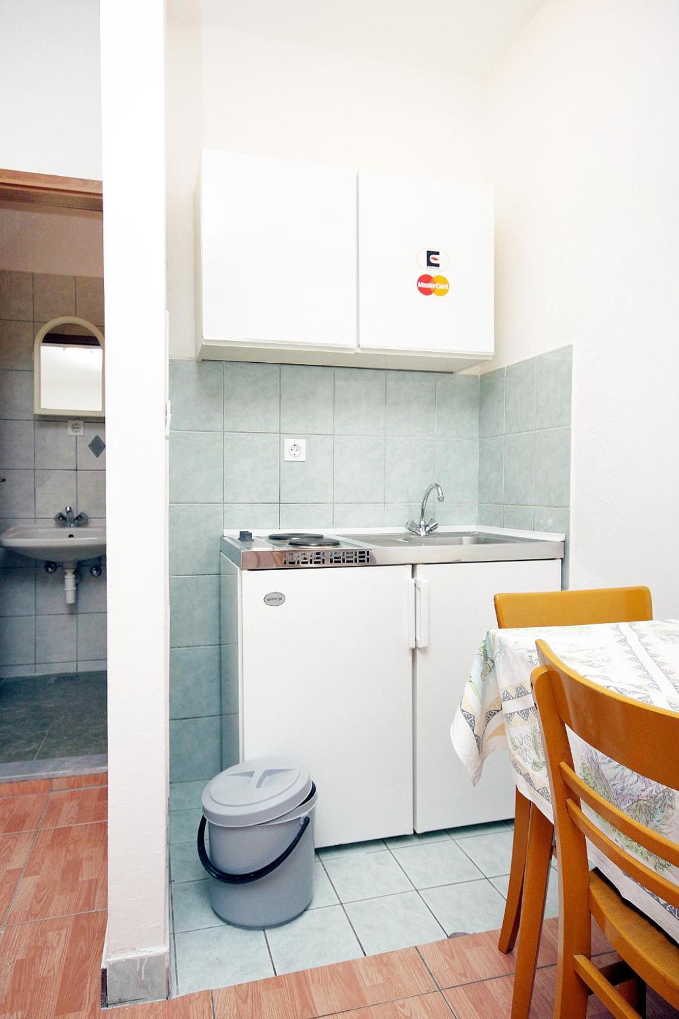 Apartments By The Sea Drvenik Donja Vala, Makarska - 6701 Buitenkant foto